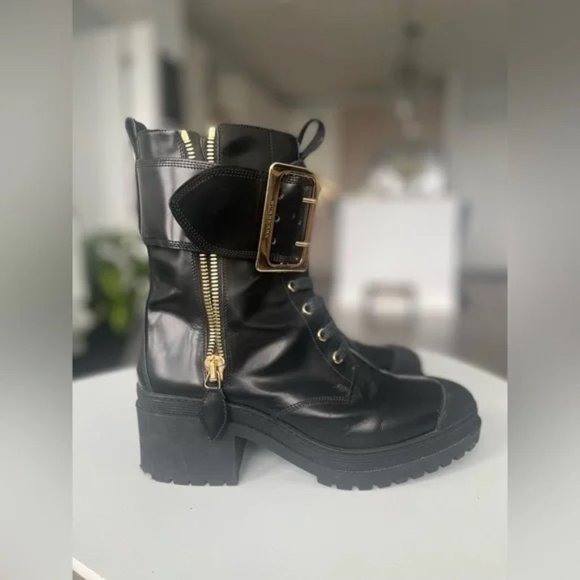 Burberry Scarcroft 50 Buckle-Accented Boots - Picture 2 of 10